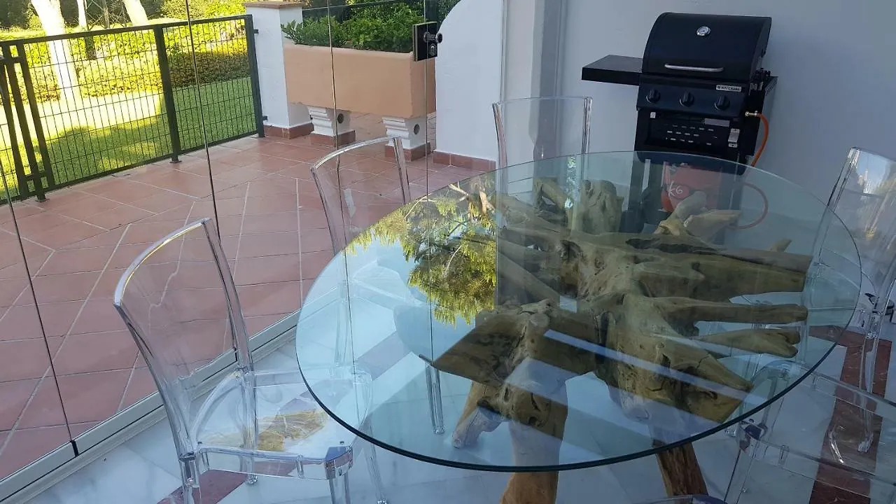 Las Lomas De Cabopino Marbella